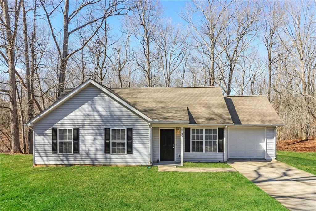 6793 Creeks Edge Ct., Flowery Branch, GA 30542