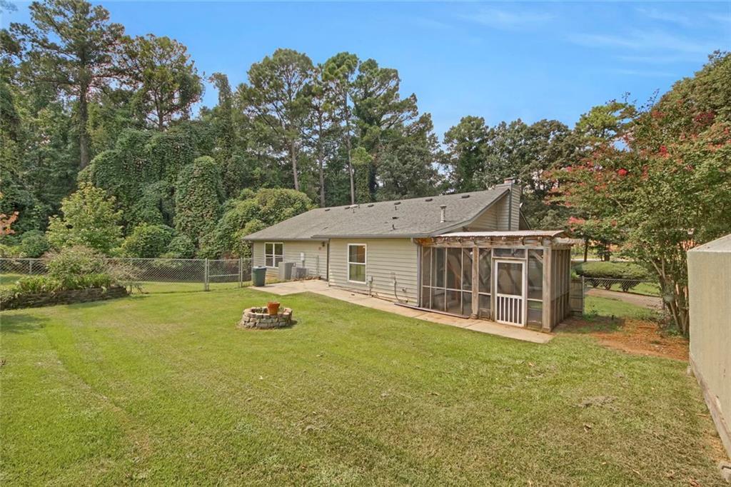 1769 Elizabeth Ct., Conyers, GA 30094