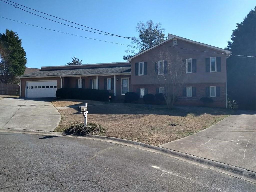 1730 Cedar Grove Dr., Marietta, GA 30066