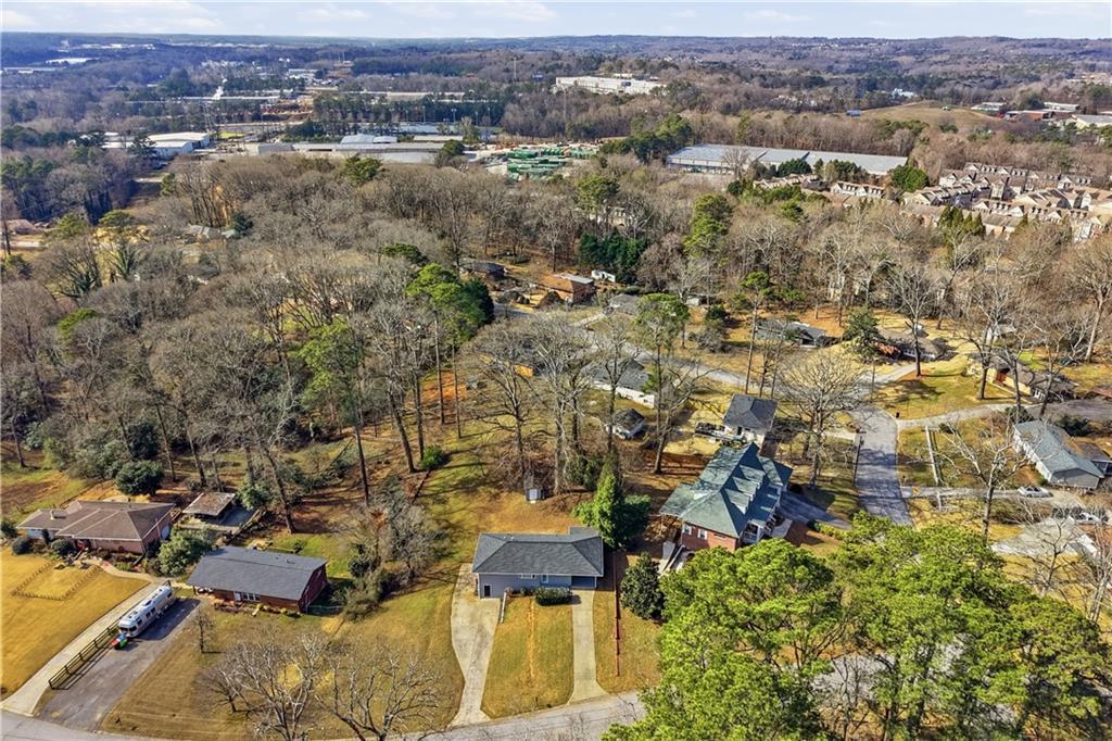 2467 Elmwood Cir., Atlanta, GA 30339