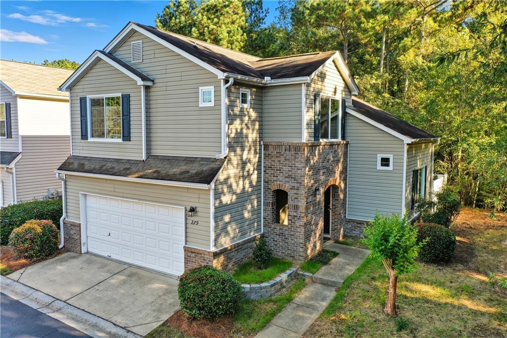 279 Hiawassee Dr., Woodstock, GA 30188