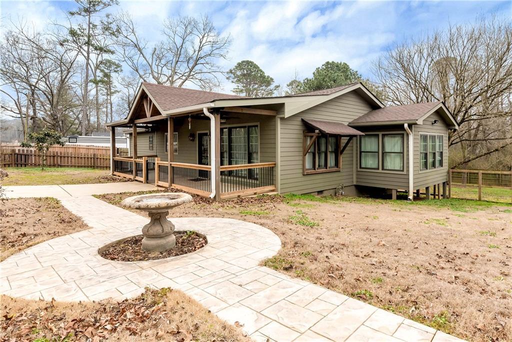 161 Old Vandiver Dr., Canton, GA 30114