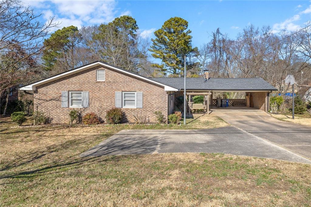 344 Holly Dr., Gainesville, GA 30501