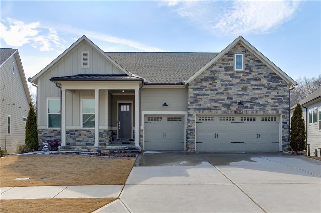 7032 Cottage Grove Dr., Flowery Branch, GA 30542