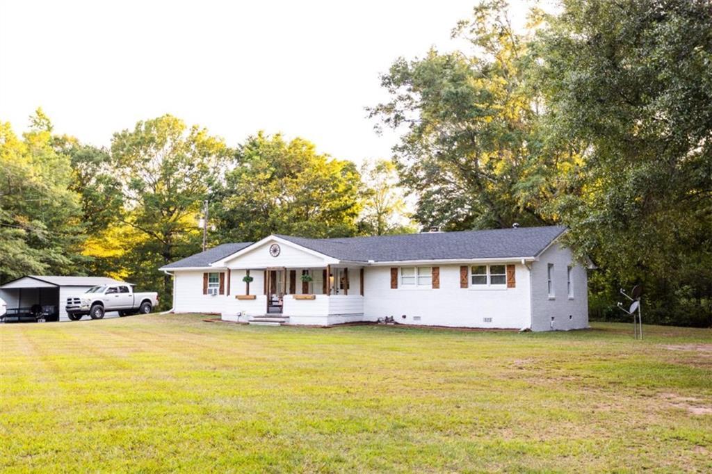 1585 Flat Rock Rd., Covington, GA 30014