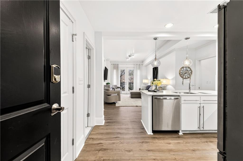 2255 Peachtree Rd. #323, Atlanta, GA 30309