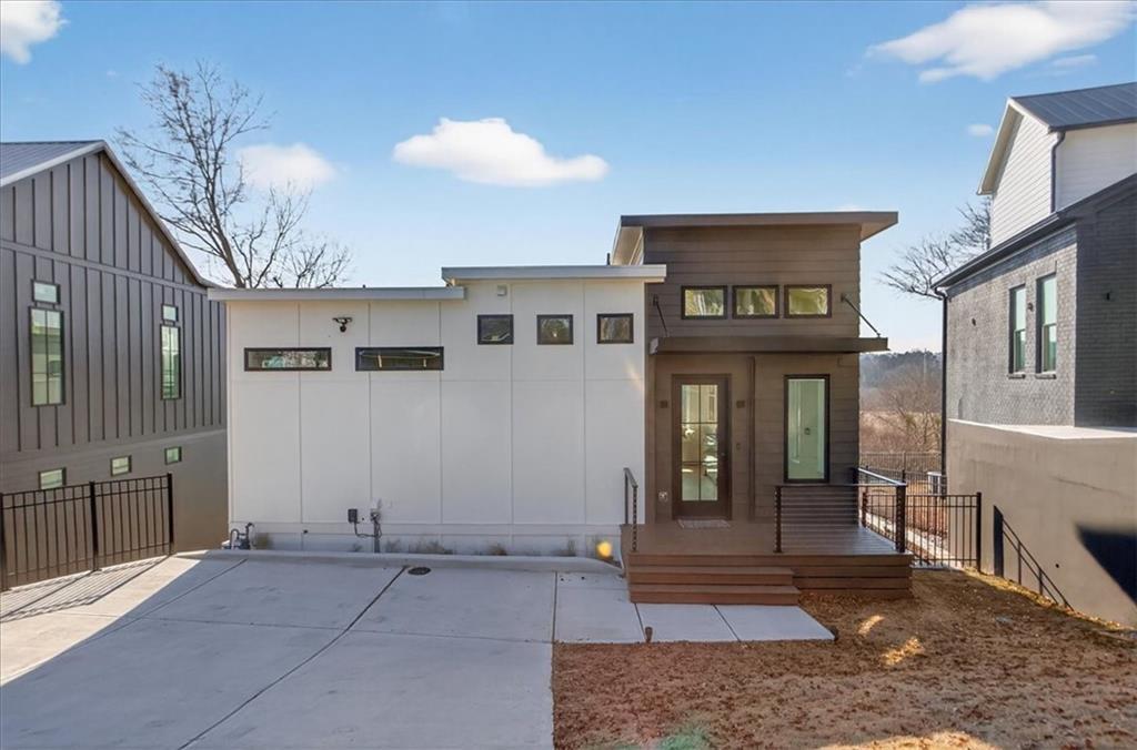 168 Railroad St., Canton, GA 30114