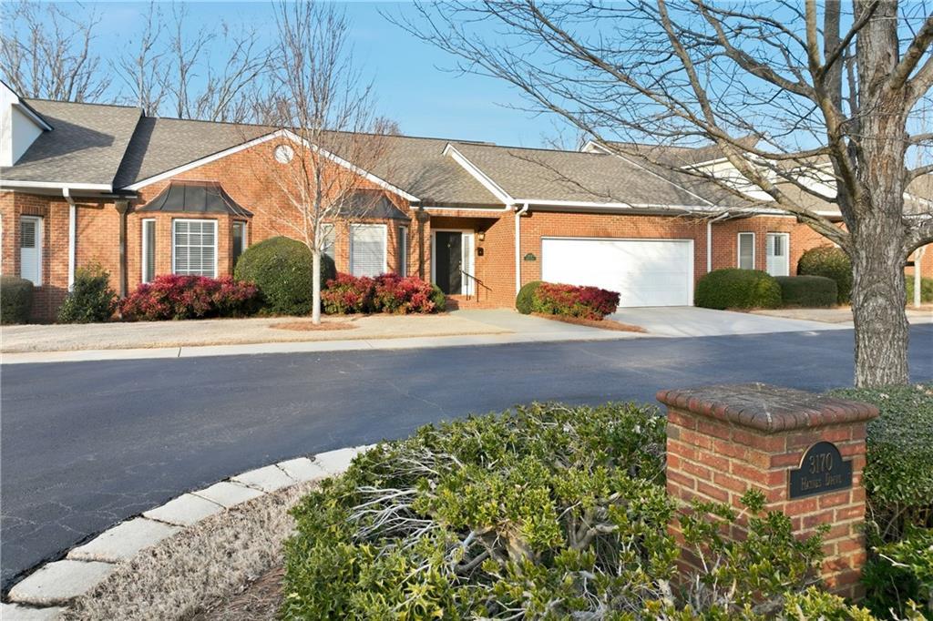 3170 Haynes Dr., Gainesville, GA 30506