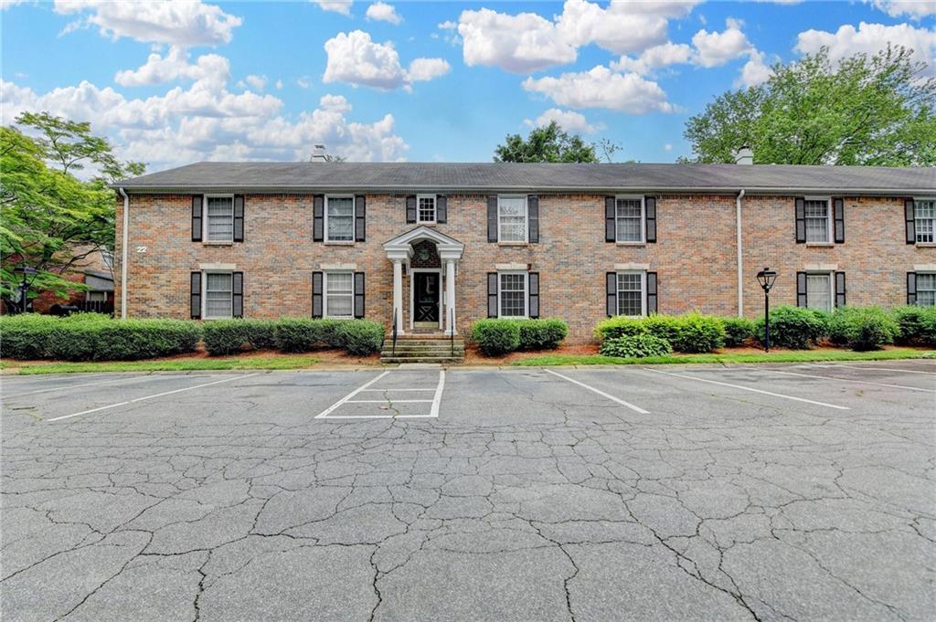 6700 Roswell Rd. #22B, Atlanta, GA 30328