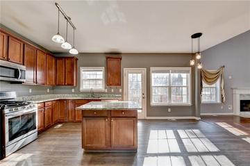 998 Mitford Ln., Dacula, GA 30019