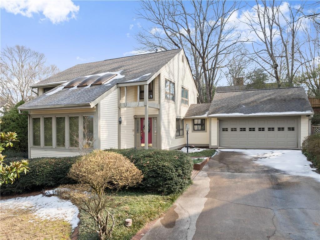 1456 Heritage Rd., Gainesville, GA 30501