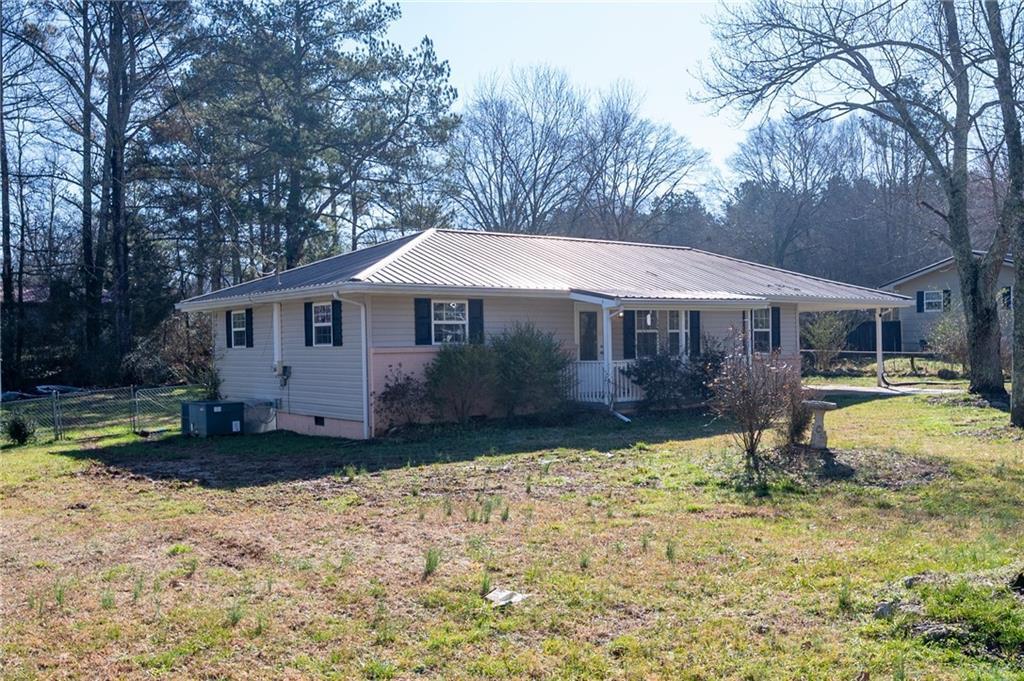 1109 Mcclure Dr., Tunnel Hill, GA 30755