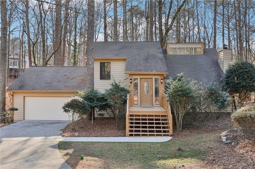 680 Branch Valley Ct., Roswell, GA 30076