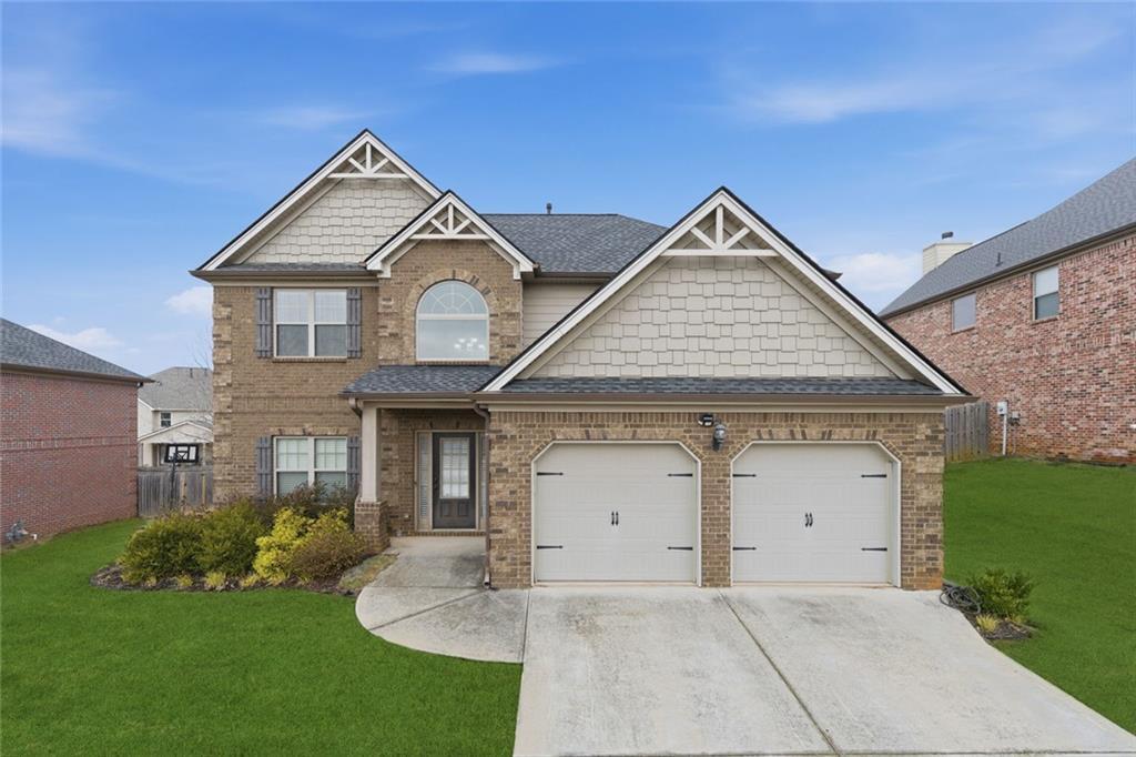 6230 Wynfield Dr., Flowery Branch, GA 30542