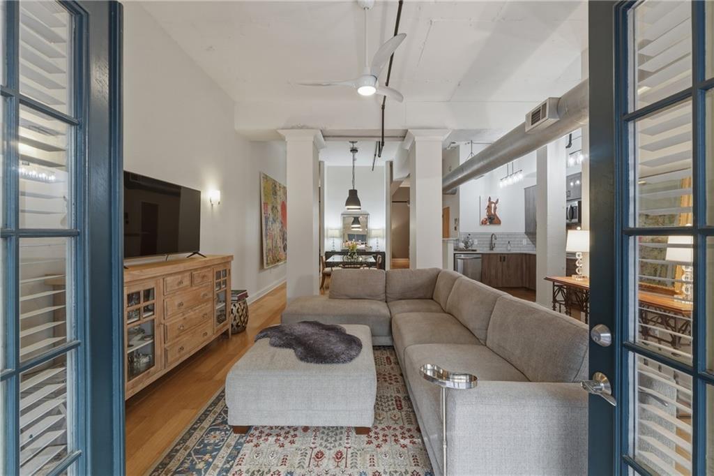 1605 Liberty Ln., Roswell, GA 30075