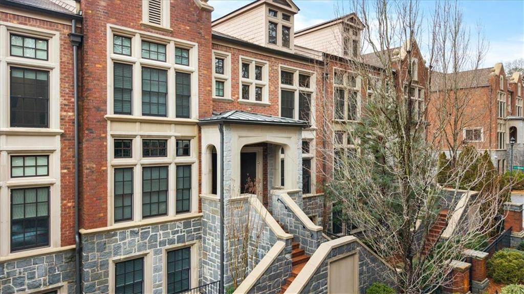 2916 Hermance Dr. #M, Atlanta, GA 30319