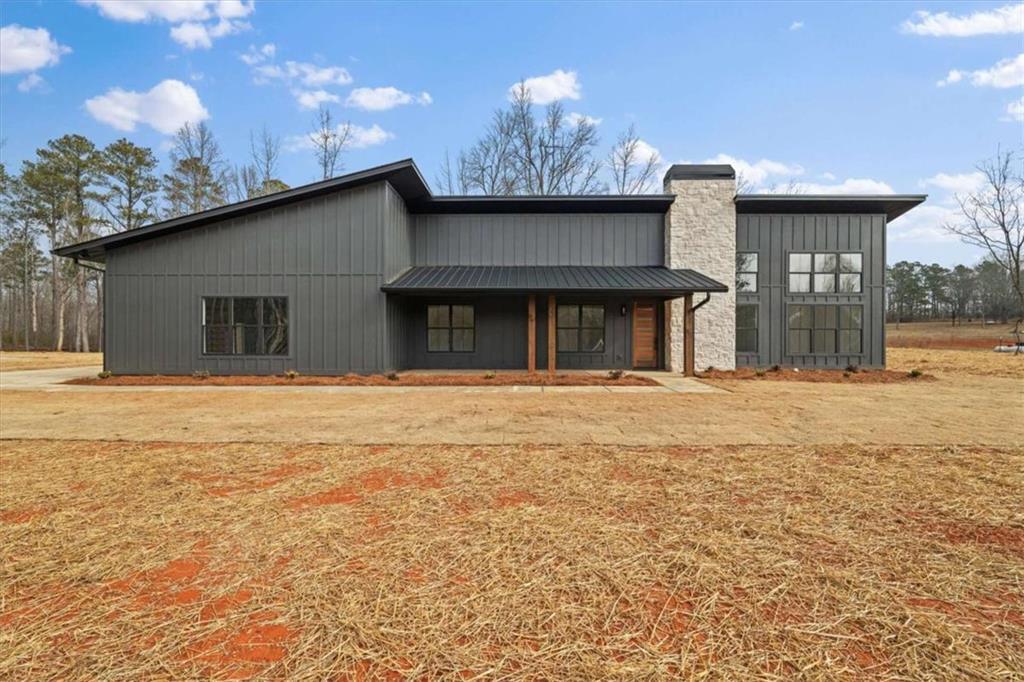 409 Lively Rd., Waco, GA 30182