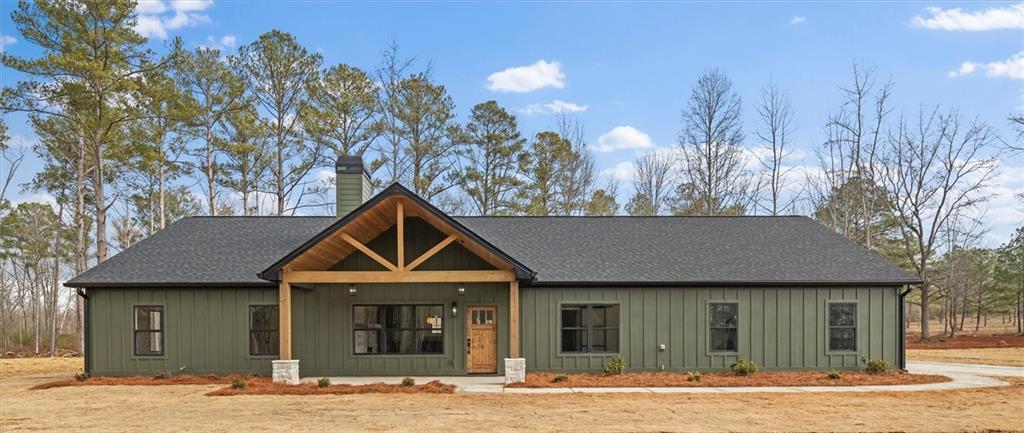 415 Lively Rd., Waco, GA 30182