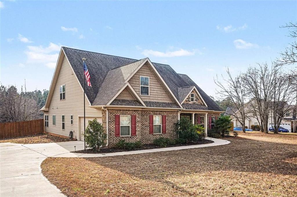 817 Smallwood Trace, Hampton, GA 30228