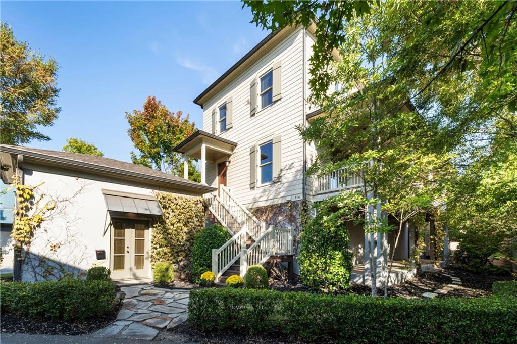 916 Ives Ln., Atlanta, GA 30316