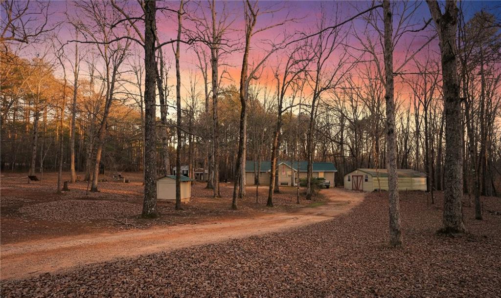 27 Hawk Tr., Newborn, GA 30056