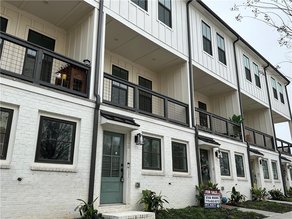 1245 Cushenberry Ln., Atlanta, GA 30318