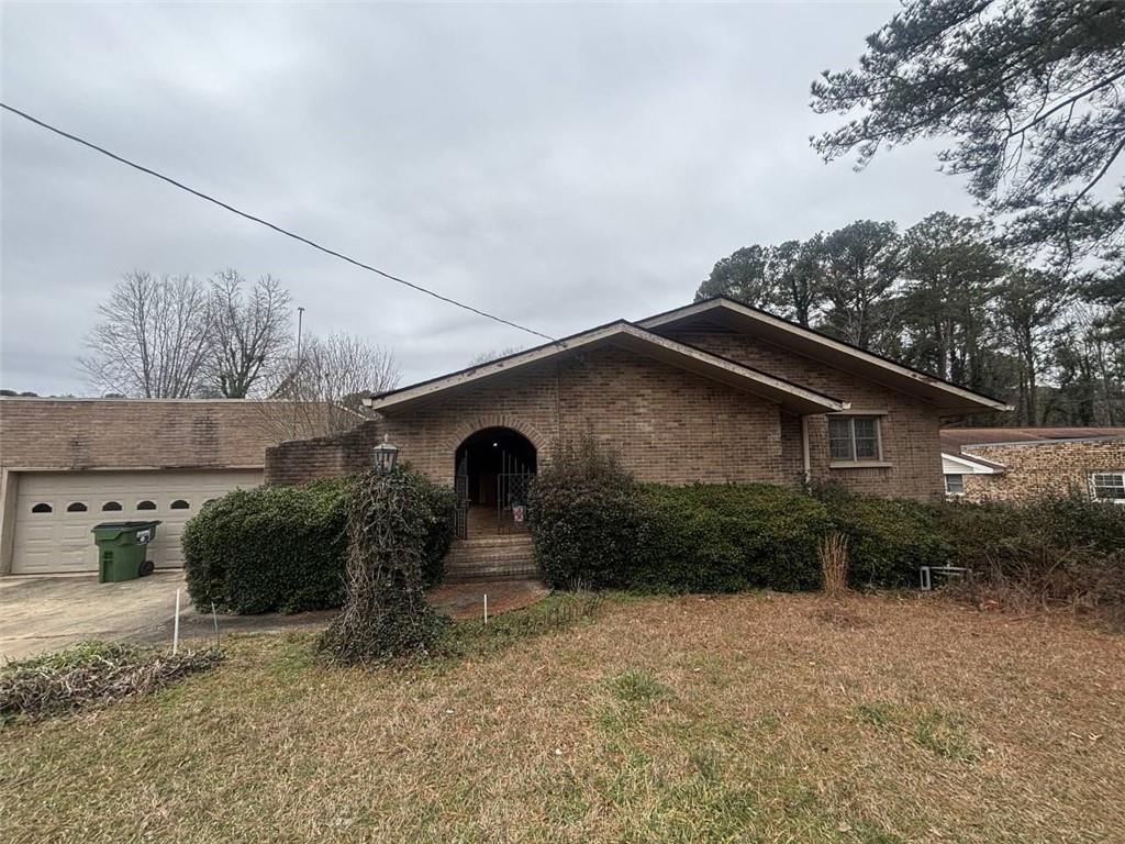 6403 Briarwood Ct., Riverdale, GA 30296
