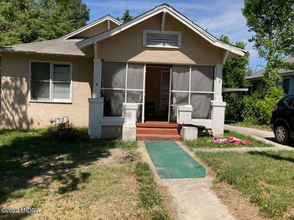 1055 Crescent Ave., Macon, GA 31204
