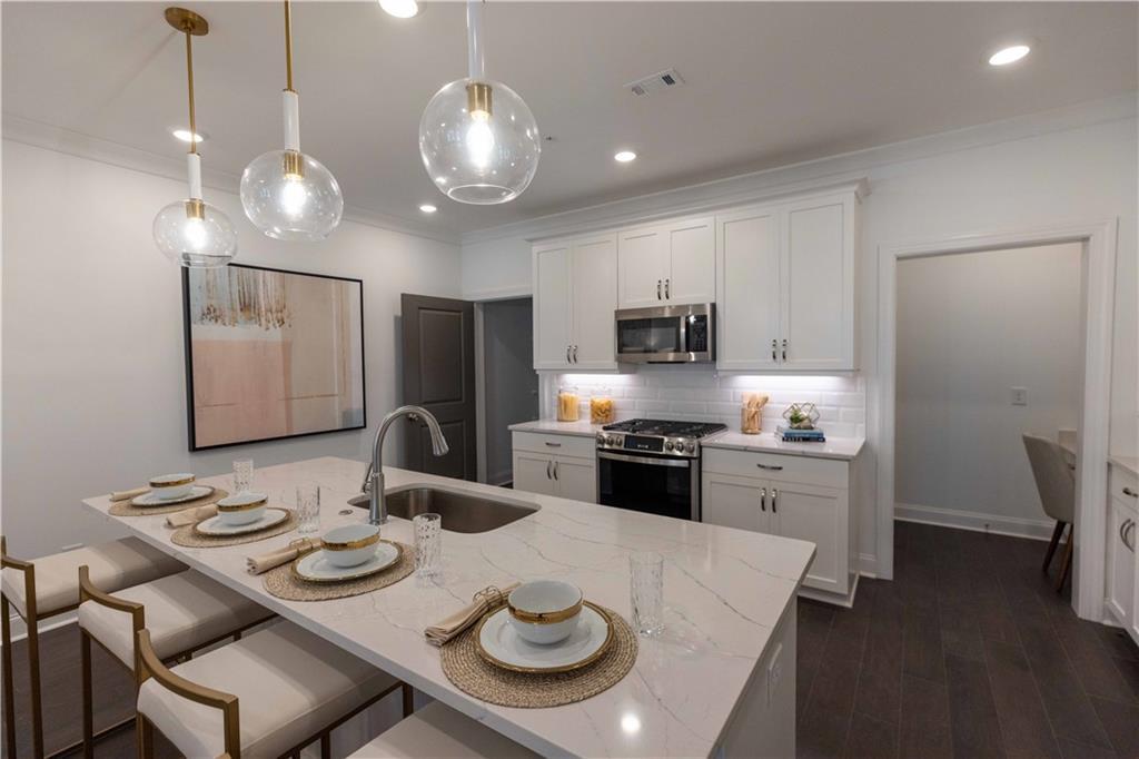 5124 Bandolino Ln. #323, Peachtree Corners, GA 30092