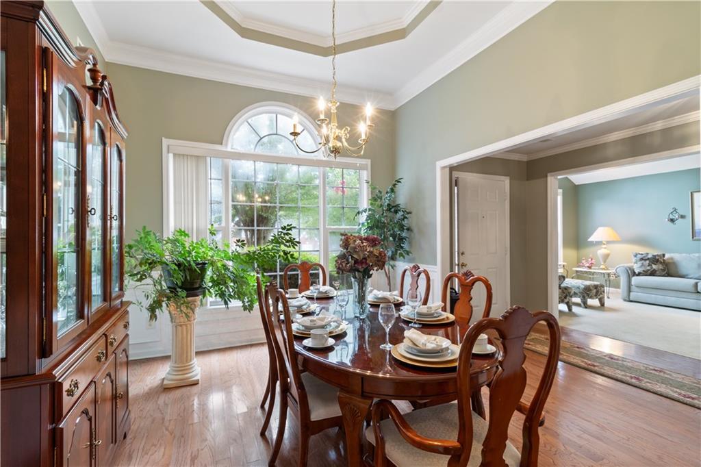 1055 Chimney Trace Way, Lawrenceville, GA 30045