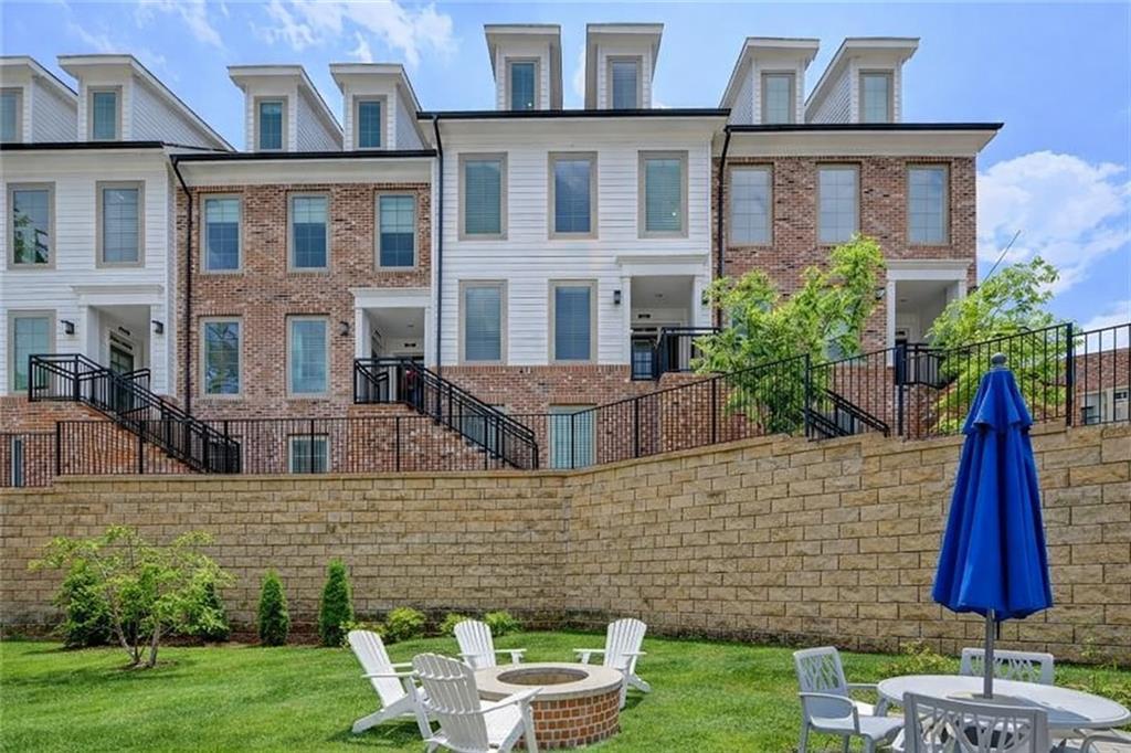 521 Burton Dr. #704, Alpharetta, GA 30009