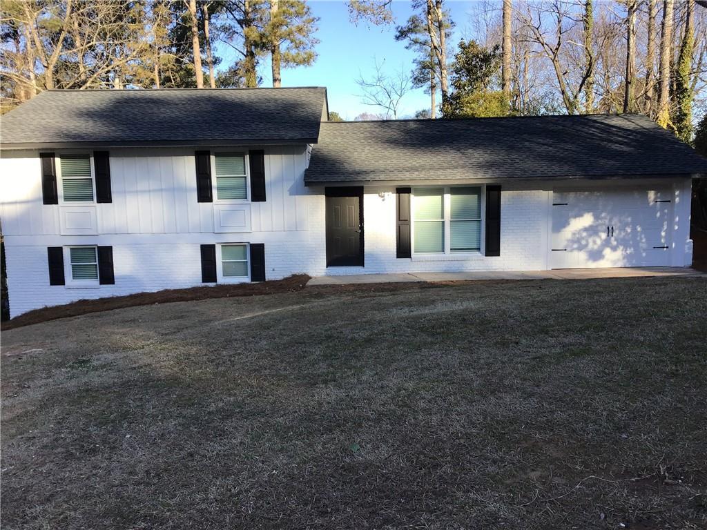 6267 Hayes Dr., Norcross, GA 30093