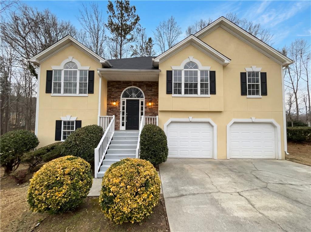 1754 Silverdale Ln., Lithia Springs, GA 30122