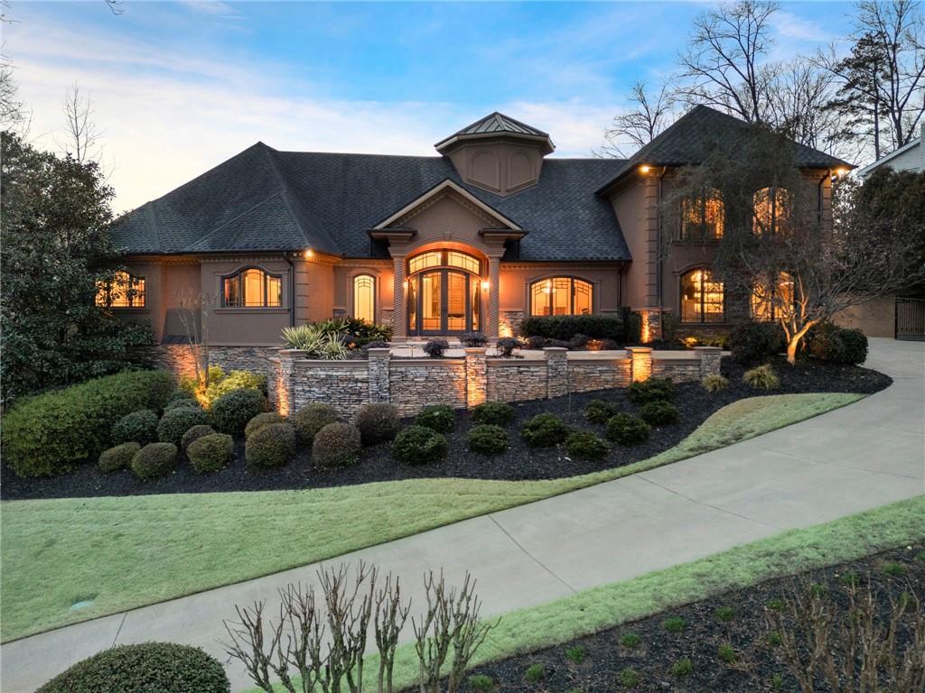 790 Glenairy Dr., Atlanta, GA 30328