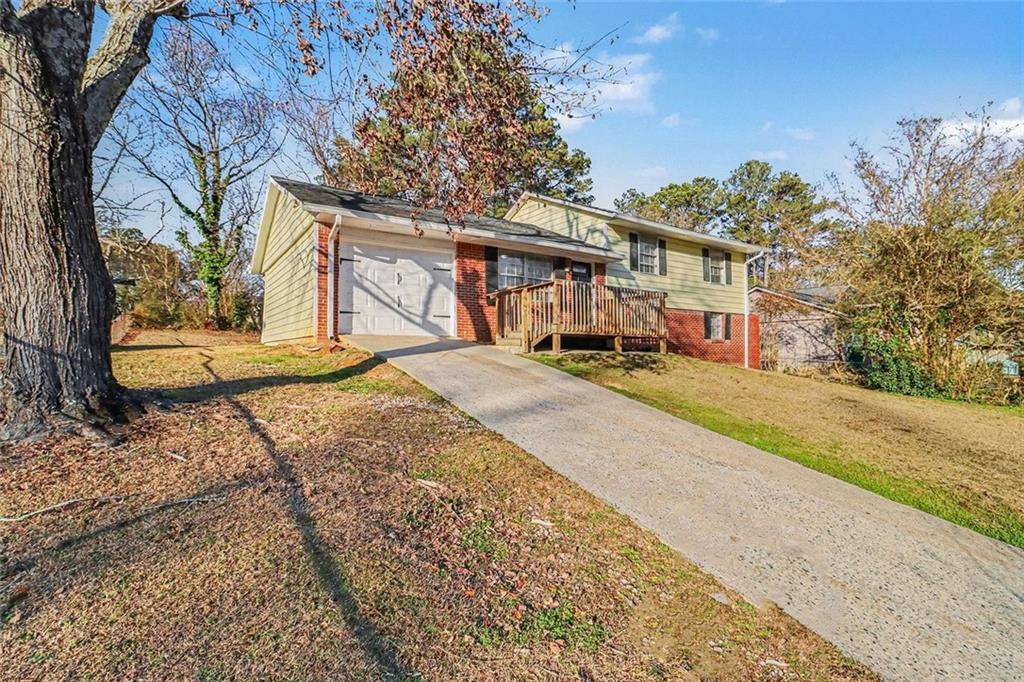 56 Crystal River Dr., Riverdale, GA 30274