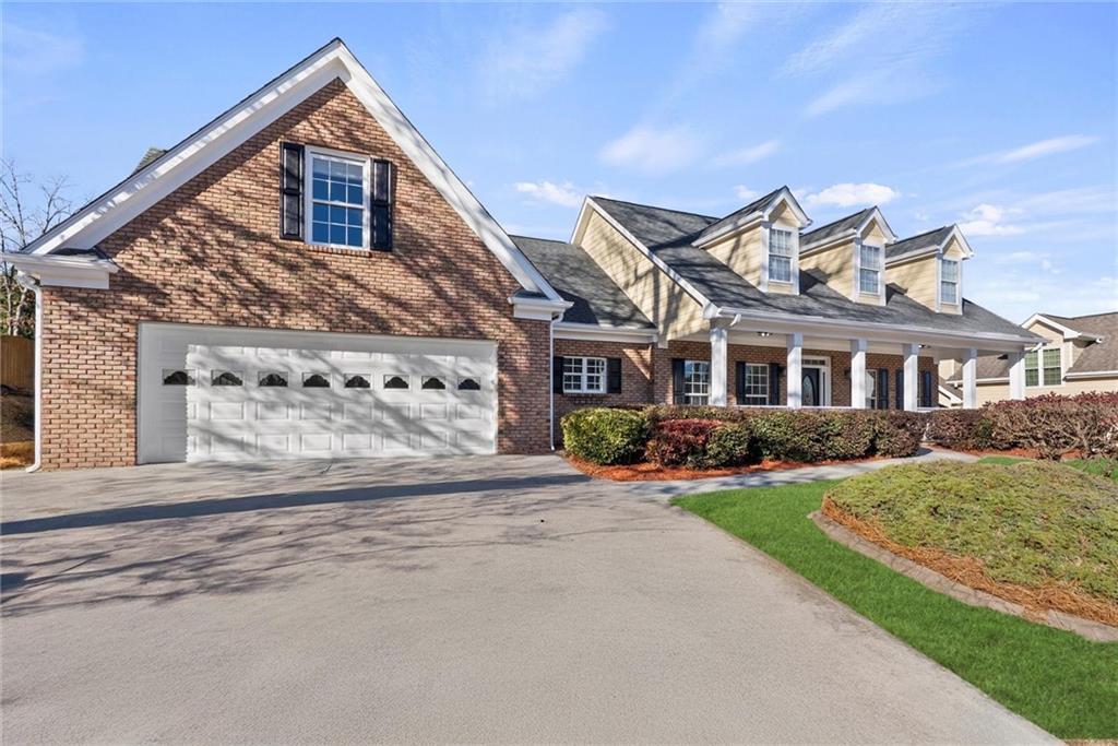 3805 Butler Springs Dr., Loganville, GA 30052