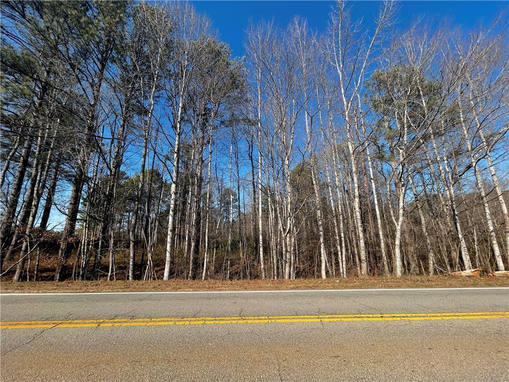 2013 Lake Paradise Rd., Villa Rica, GA 30180