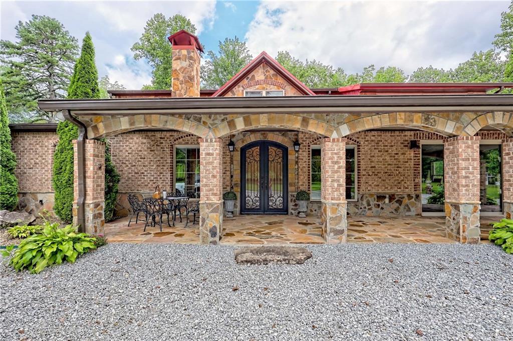 1422 Wolffork Rd., Rabun Gap, GA 30568