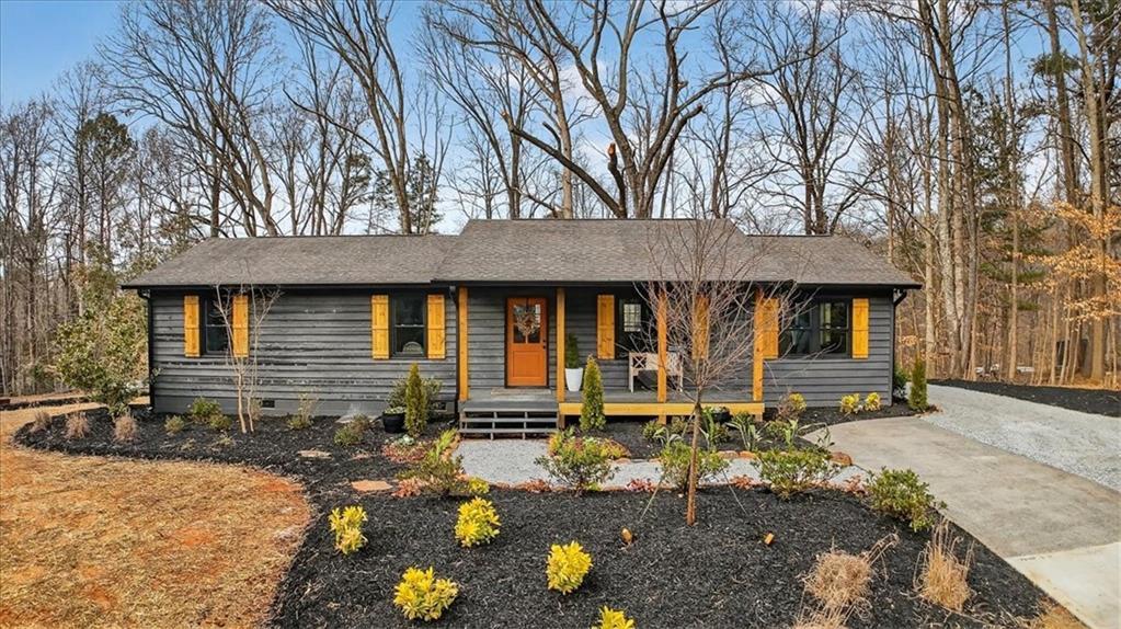 258 Arliss Dr., Canton, GA 30115