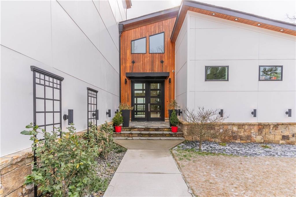 4232 Bayridge Dr., Gainesville, GA 30565