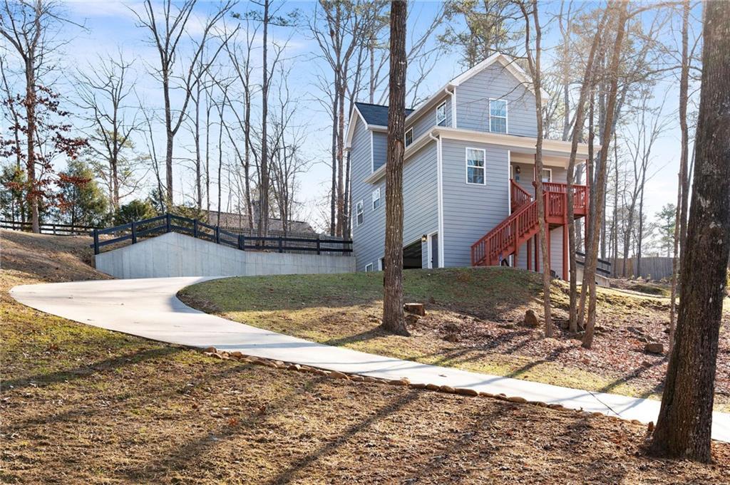 15 Swallow Dr., White, GA 30184