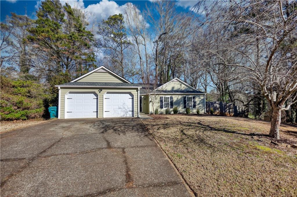 181 Colemans Bluff Dr., Woodstock, GA 30188