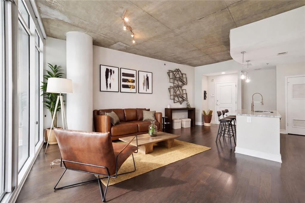 44 Peachtree Pl. #1030, Atlanta, GA 30309