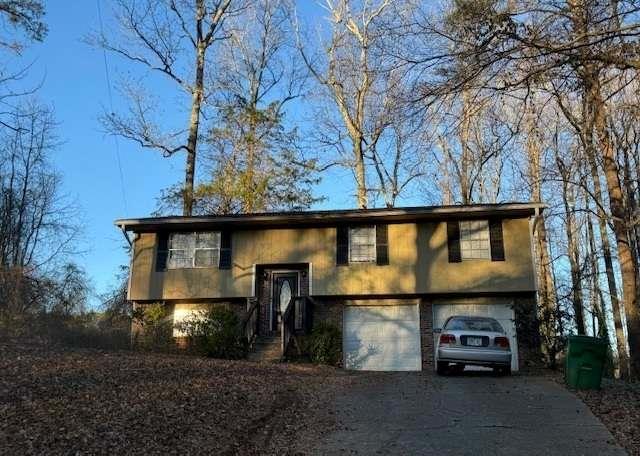 5932 Hallwood Ct., Lithonia, GA 30058