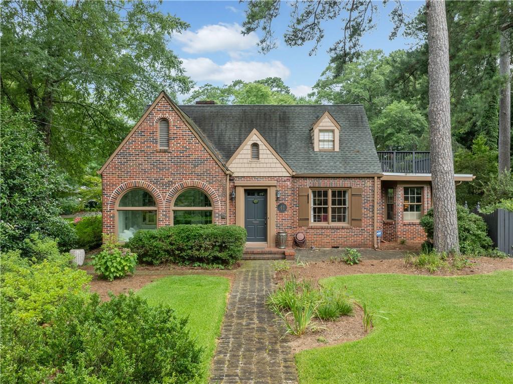 41 Clarendon Ave., Avondale Estates, GA 30002