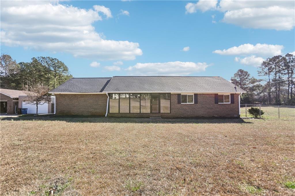 654 Conyers Rd., Mcdonough, GA 30252