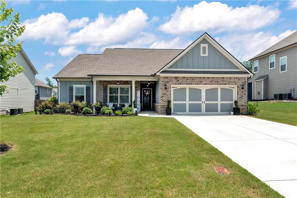 1311 Calgary Lake Dr., Winder, GA 30680