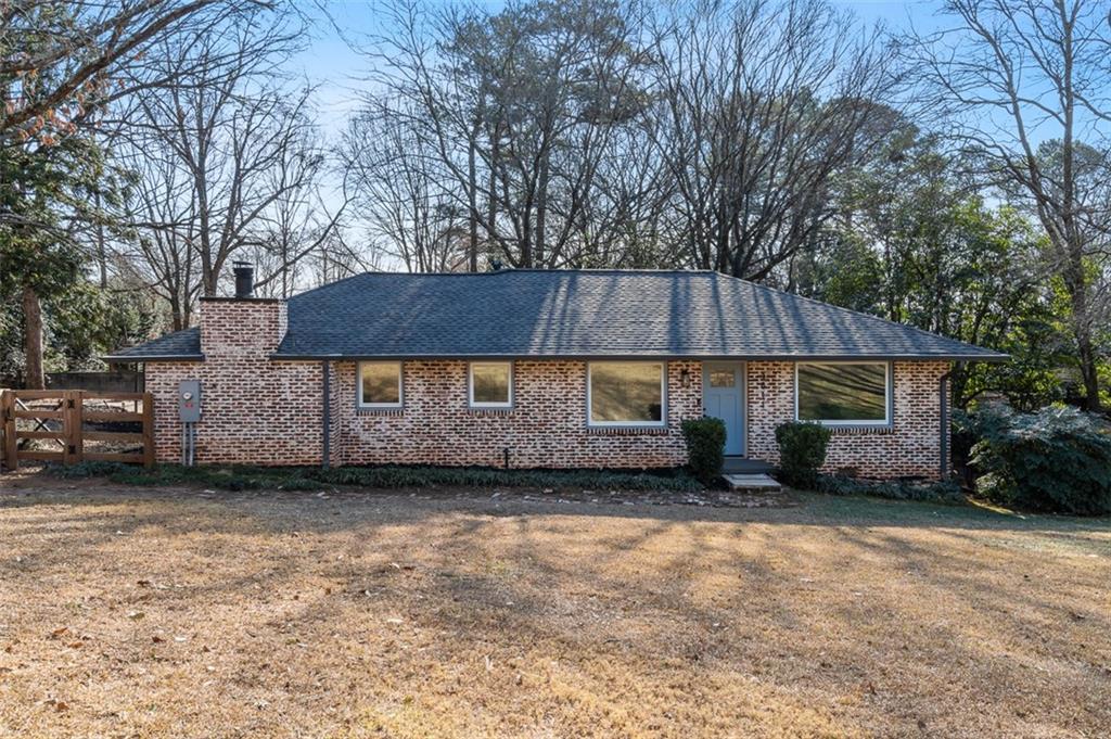 3811 Hillcrest Dr., Smyrna, GA 30080