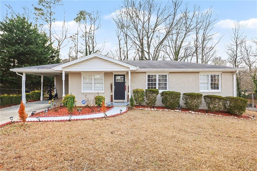 7133 Carolyn Cir., Lithia Springs, GA 30122