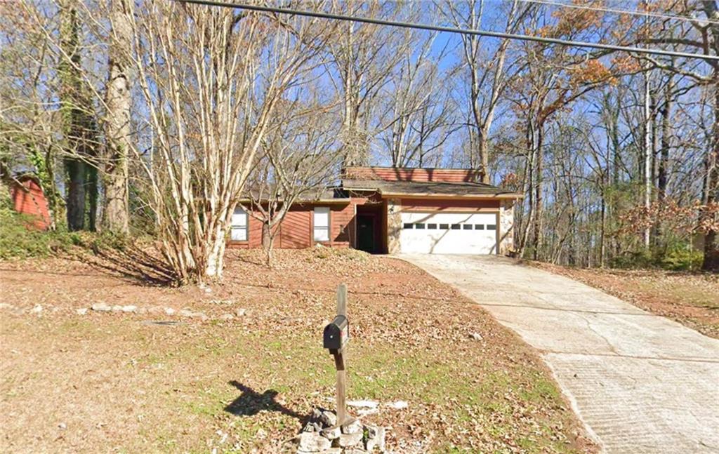 3396 Deshong Dr., Stone Mountain, GA 30087